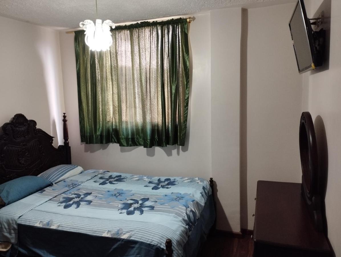 Hotel Saraguro ロハ エクステリア 写真