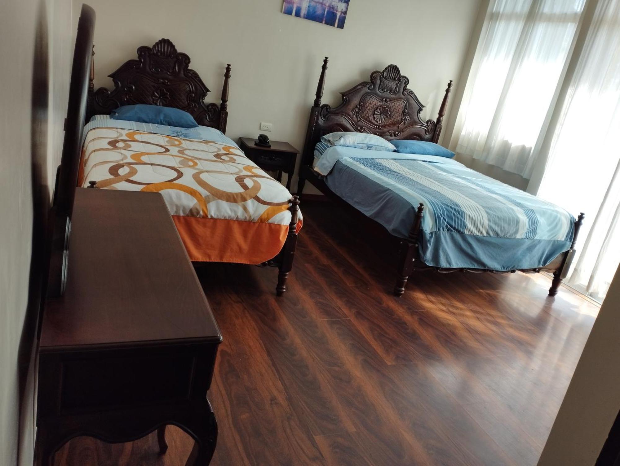 Hotel Saraguro ロハ 部屋 写真
